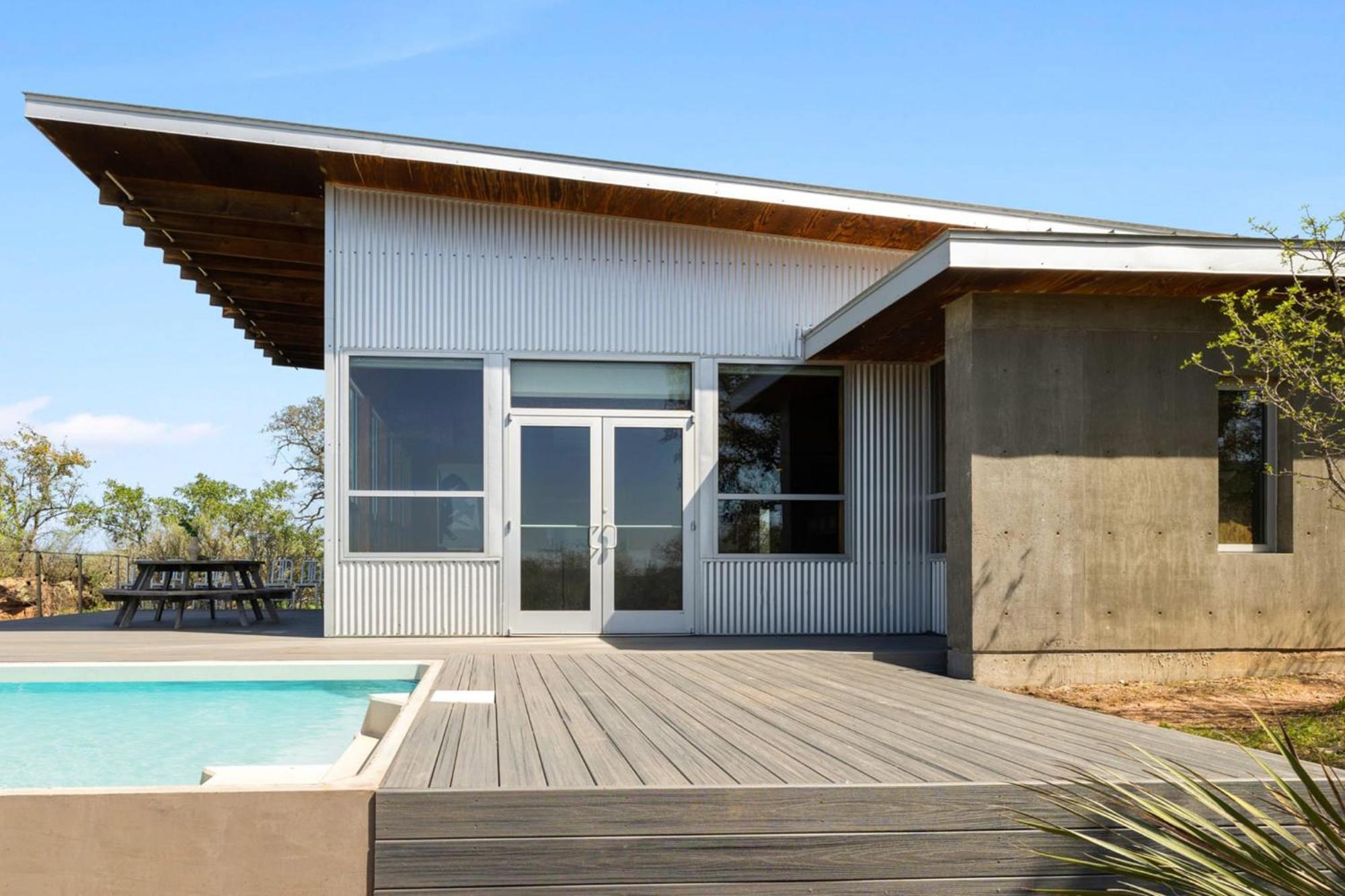 Lazo House - Riverfront With Overlooking Llano River Buitenkant foto